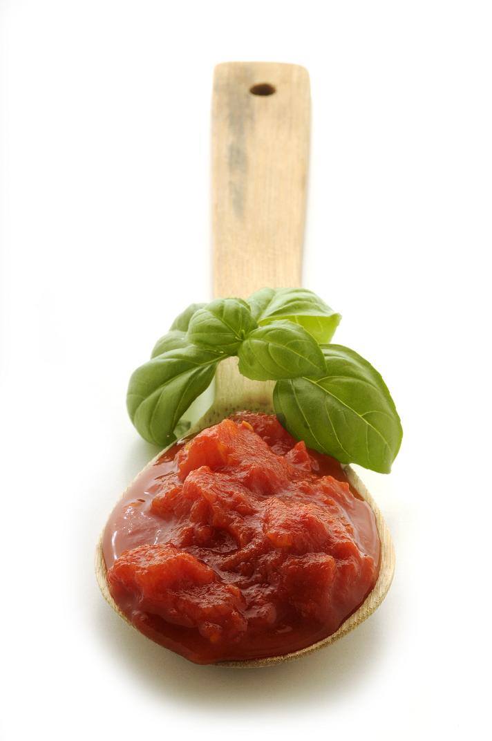 O tomate protege a pele